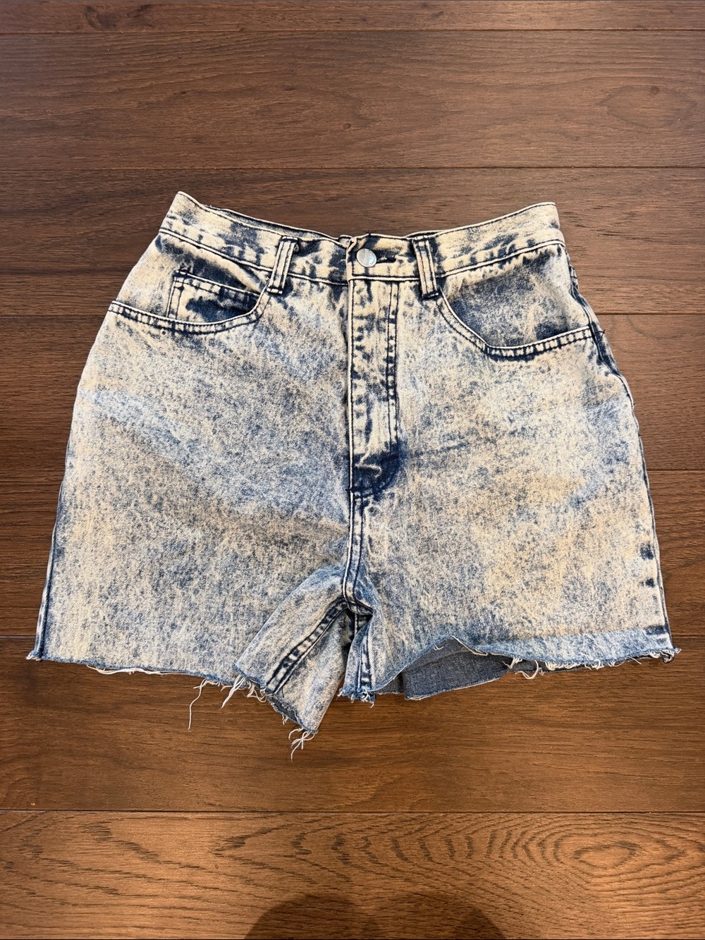 Palmettos High-Waist Acid Wash Denim Shorts - Blue Size 7/9 - C61-094
